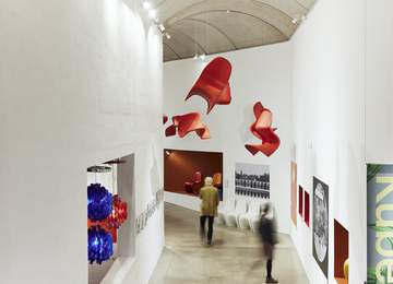 Ausstellung: Verner Panton · Färbt eine neue Welt